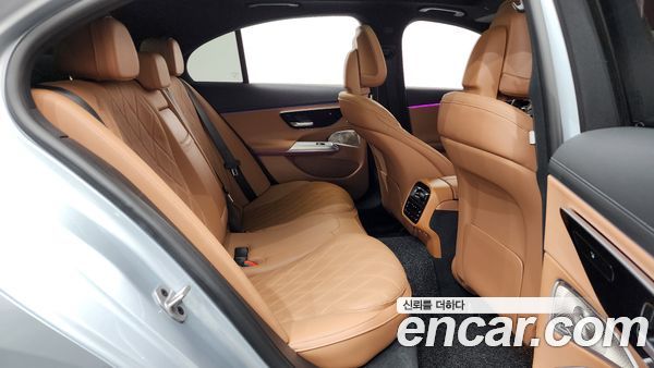 Mercedes-Benz E-Class 2024, фото 17