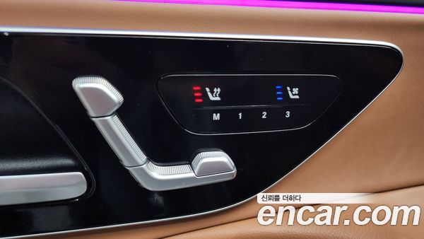 Mercedes-Benz E-Class 2024, фото 31