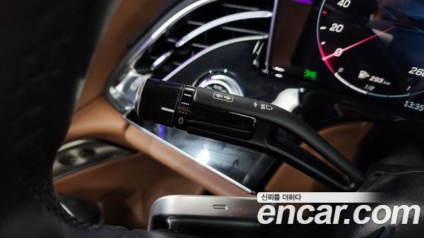 Mercedes-Benz E-Class 2024, фото 36