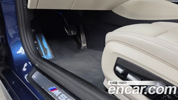 BMW 5 Series 2021, фото 34