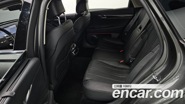 Genesis G80 2025, фото 11