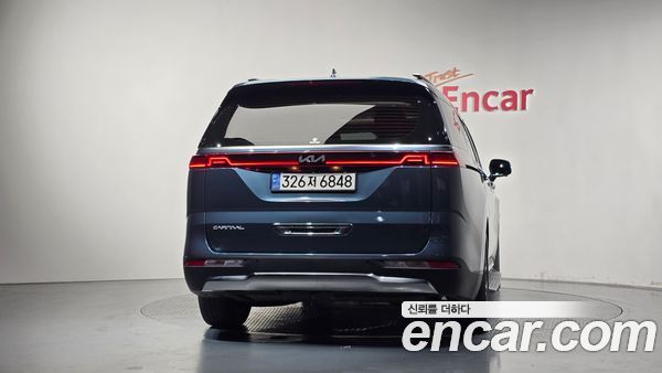 Kia Carnival 2023, фото 4