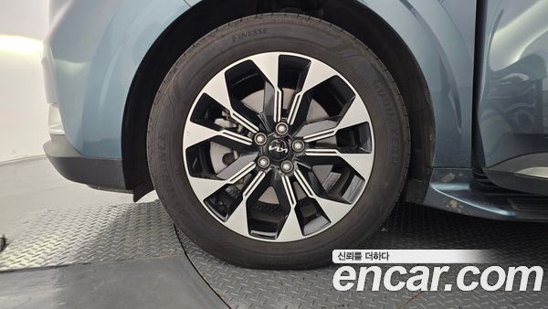 Kia Carnival 2023, фото 5