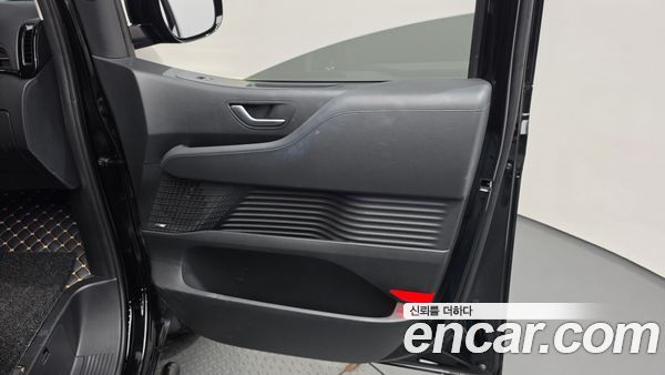 Hyundai Staria 2024, фото 14