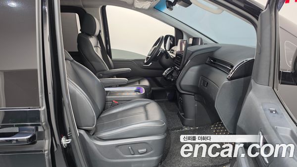 Hyundai Staria 2024, фото 16