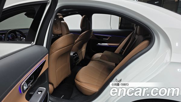Mercedes-Benz E-Class 2026, фото 15