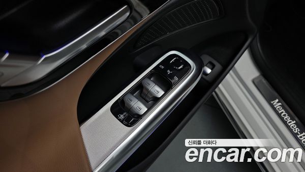 Mercedes-Benz E-Class 2026, фото 28