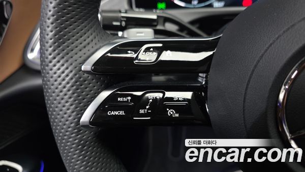 Mercedes-Benz E-Class 2026, фото 30