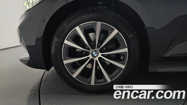 BMW 3 Series 2023, фото 5