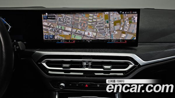 BMW 3 Series 2023, фото 20