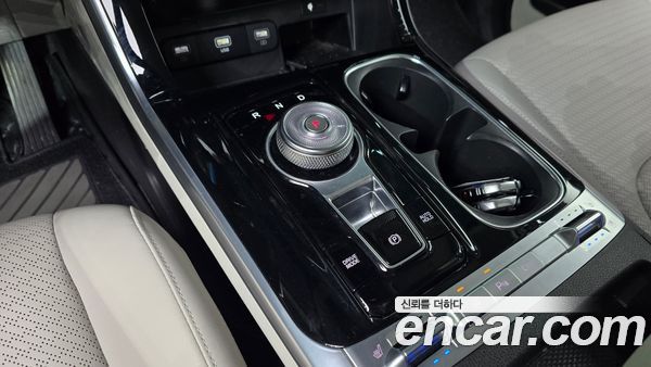 Kia Carnival 2023, фото 11