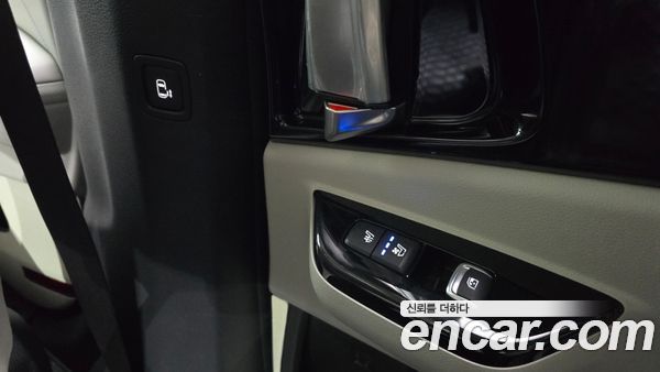 Kia Carnival 2023, фото 25