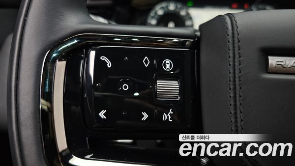 Land Rover Range Rover Velar 2026, фото 30