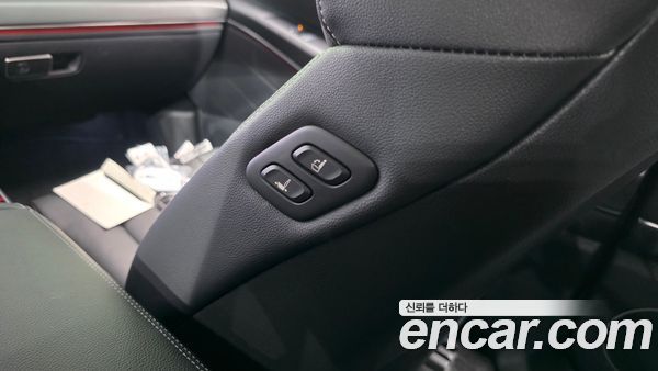 Genesis GV80 2024, фото 30