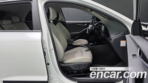 Kia Niro 2024, фото 16