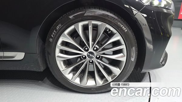 Kia K9 2022, фото 6