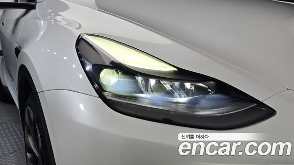 Tesla Model Y 2022, фото 7