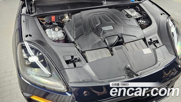 Porsche Cayenne 2023, фото 5