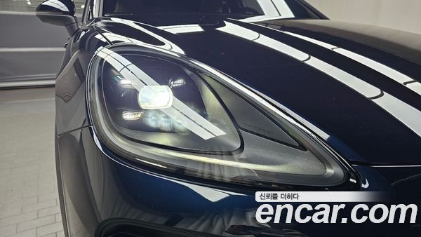Porsche Cayenne 2023, фото 7