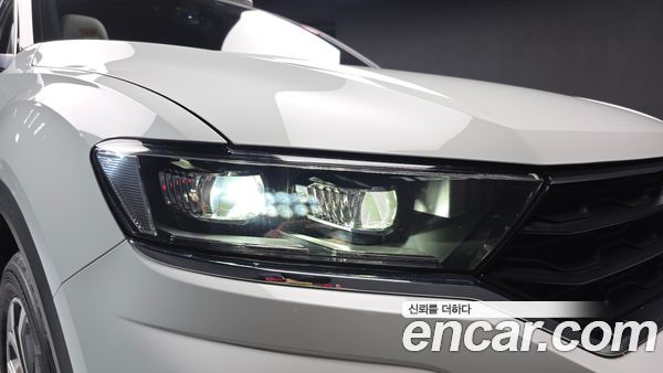 Volkswagen T-Roc 2022, фото 8