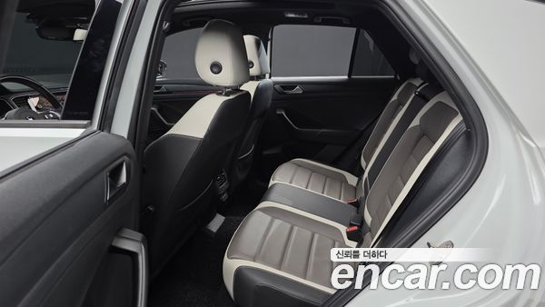 Volkswagen T-Roc 2022, фото 16