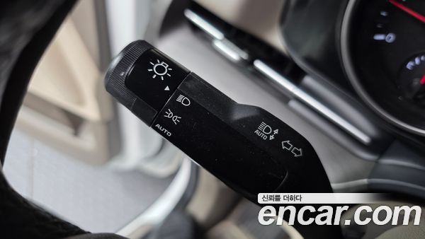 Kia Carnival 2021, фото 31