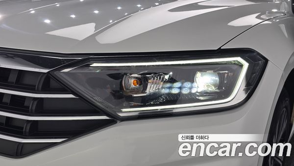 Volkswagen Jetta 2021, фото 7