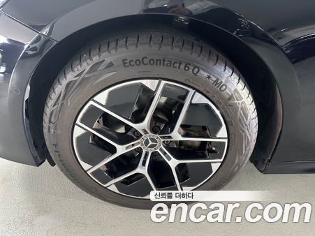 Mercedes-Benz E-Class 2026, фото 5