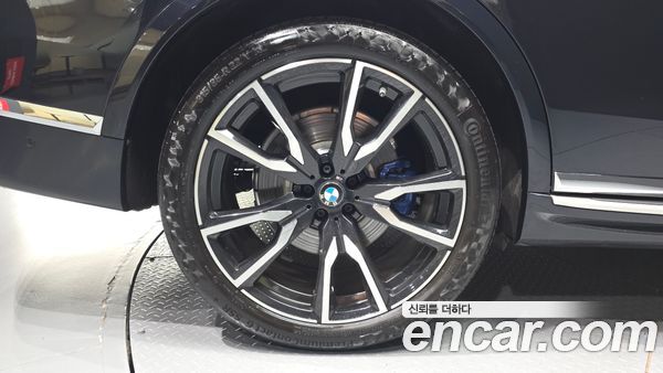 BMW X7 2021, фото 4