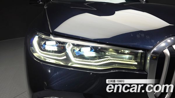 BMW X7 2021, фото 7