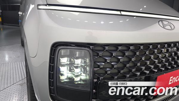 Hyundai Staria 2025, фото 8
