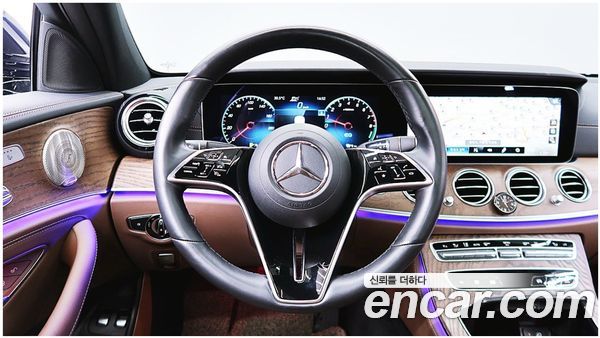 Mercedes-Benz E-Class 2023, фото 14