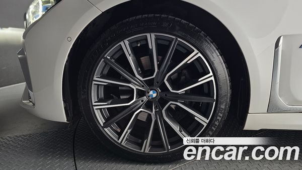 BMW 7 Series 2020, фото 5