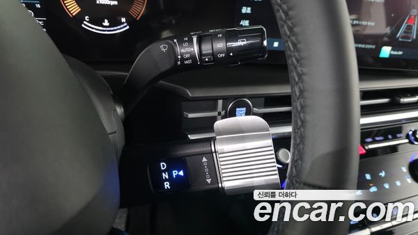 Hyundai Santa Fe 2025, фото 9