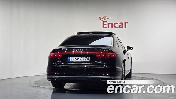 Audi A8 2021, фото 4