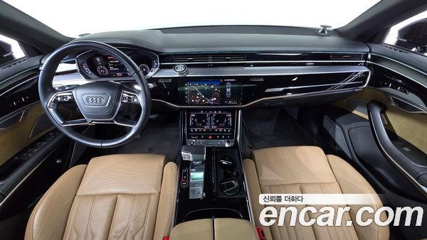 Audi A8 2021, фото 10