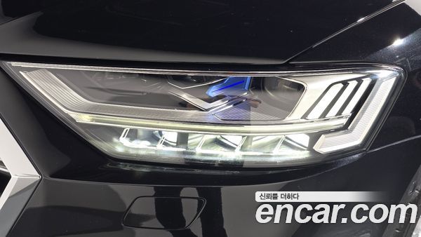 Audi A8 2021, фото 8