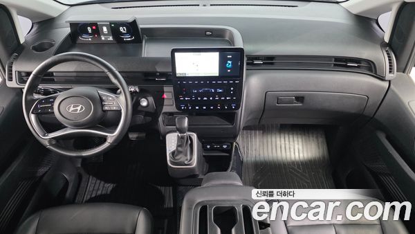 Hyundai Staria 2025, фото 7