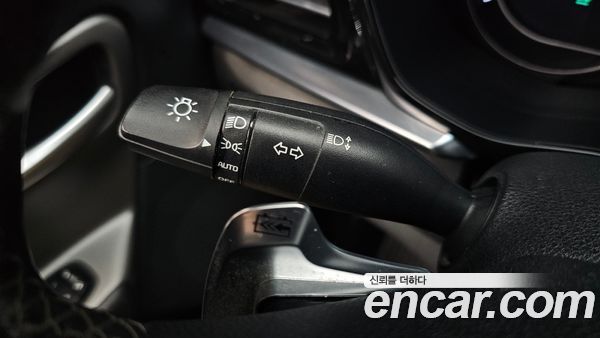 Kia Niro 2023, фото 23
