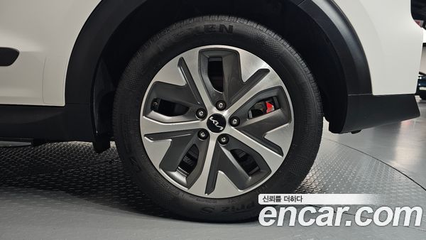 Kia Niro 2023, фото 6