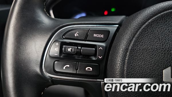 Kia Niro 2023, фото 27
