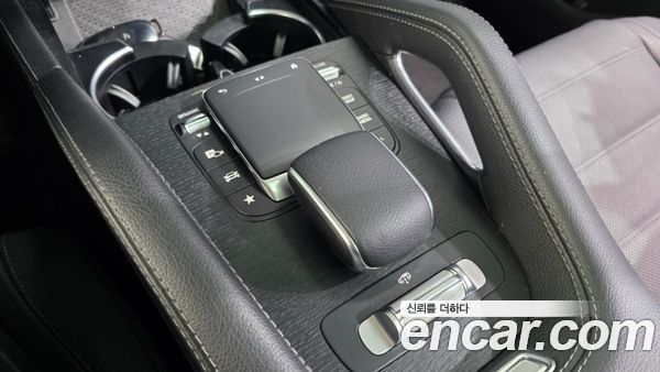 Mercedes-Benz GLE 2023, фото 33