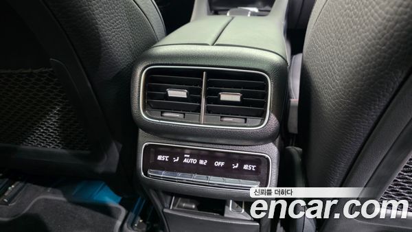 Mercedes-Benz GLE 2023, фото 36