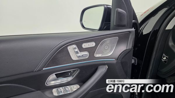 Mercedes-Benz GLE 2023, фото 39