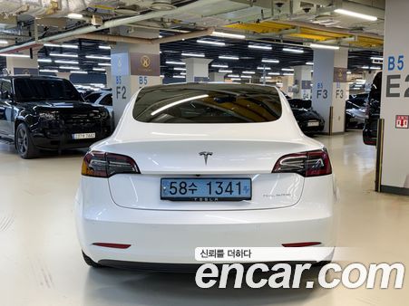 Tesla Model 3 2021, фото 3