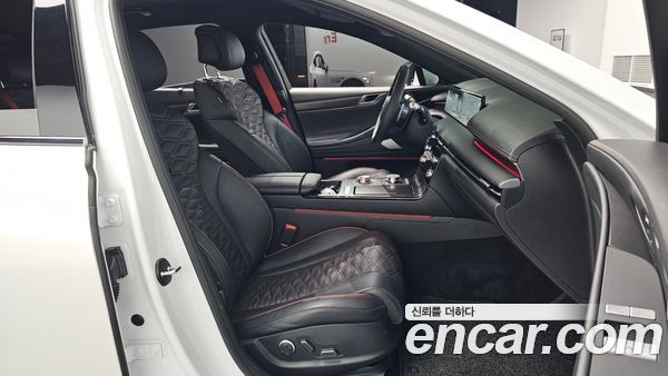 Genesis G80 2025, фото 15
