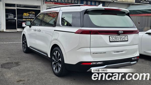 Kia Carnival 2021, фото 5