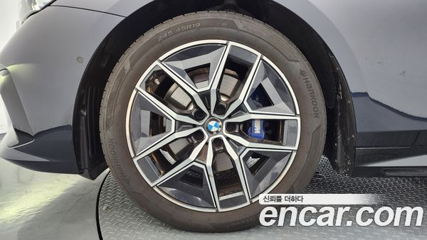 BMW 5 Series 2026, фото 5