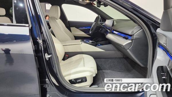 BMW 5 Series 2026, фото 16
