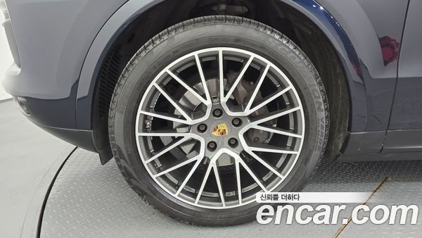 Porsche Cayenne 2021, фото 5
